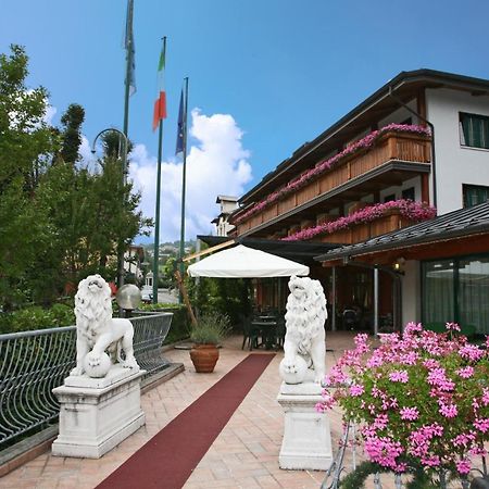 Hotel Centro Benessere Gardel Arta Terme Buitenkant foto